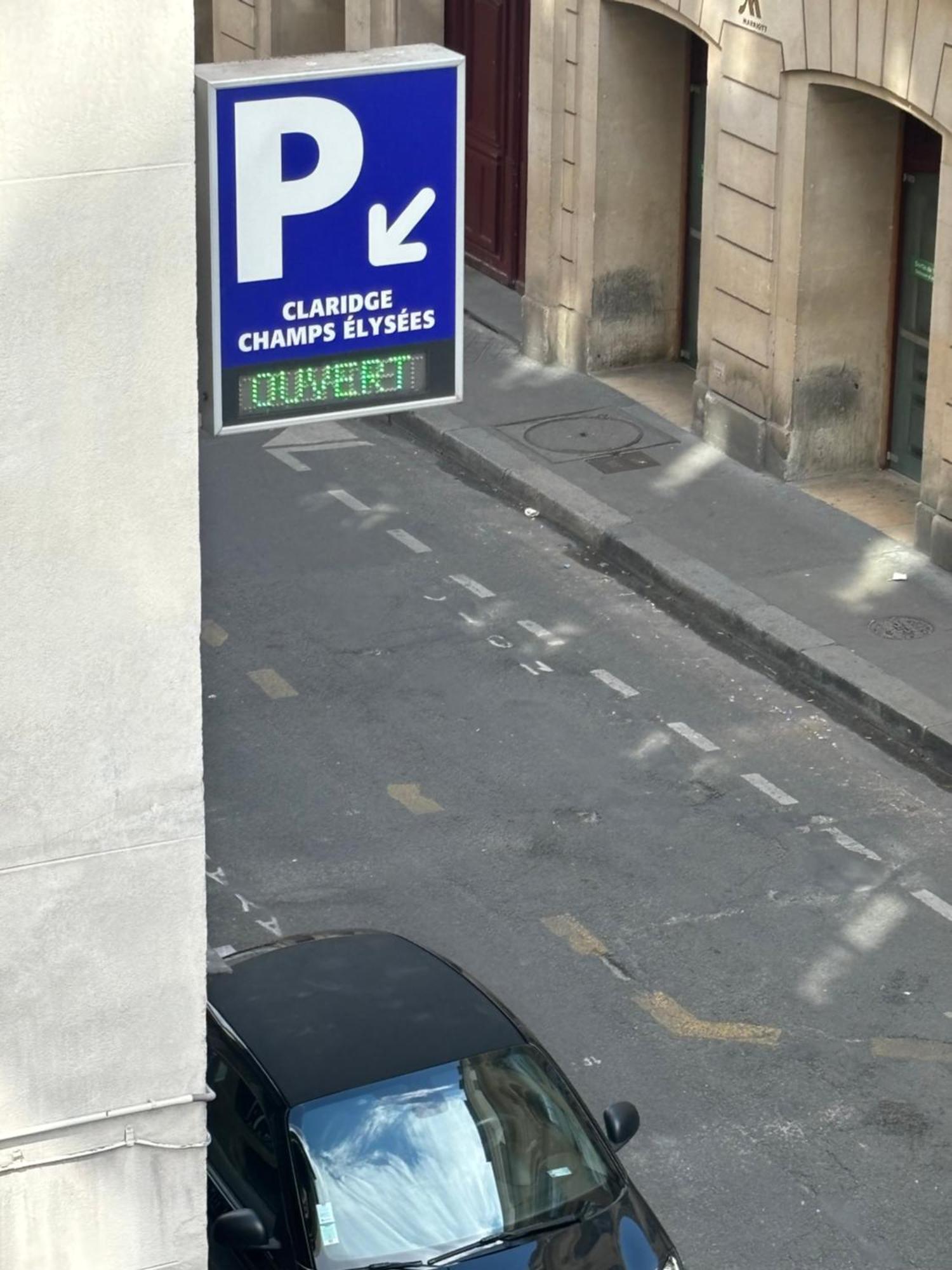 Ponthieu * Parijs